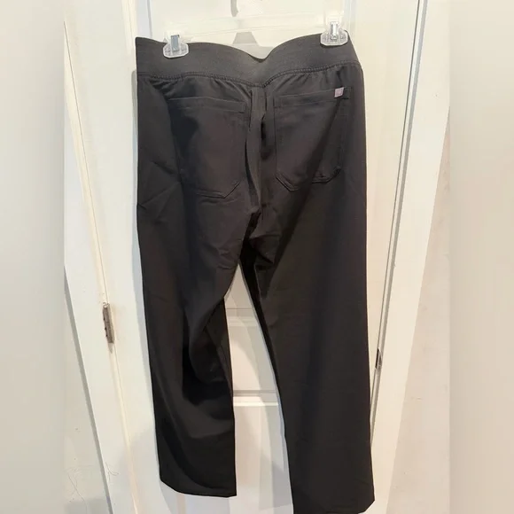 FIGS Black Drawstring Scrub Pants Size M - Picture 6 of 8